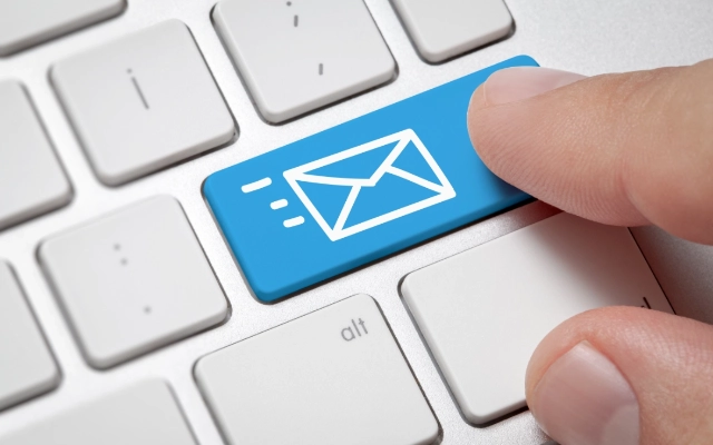 Sección de Contacto de Gaviota, contáctanos para solicitar cotizaciones y asesoría personalizada